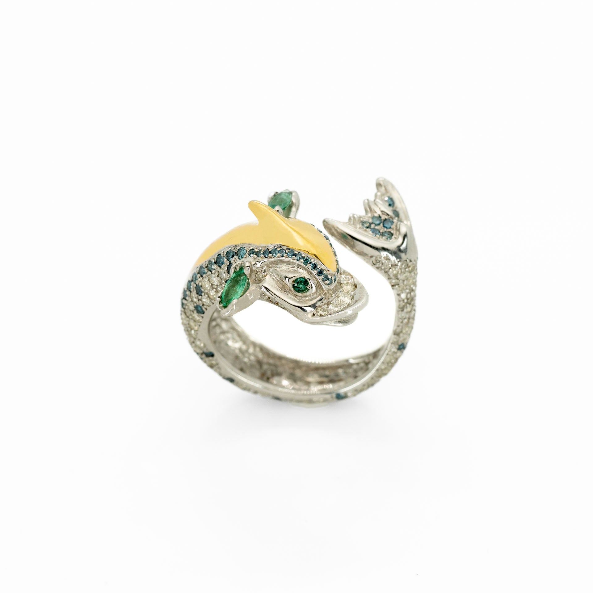 Dolphin Ring with Diamonds